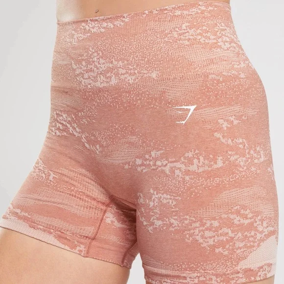 Gymshark Seamless High-Waisted Shorts - Pink XS - Picture 2 of 9